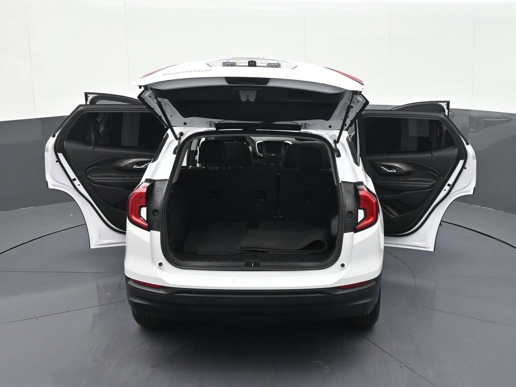 Certified 2024 GMC Terrain SLE w/ Driver Convenience Package FWD image 42