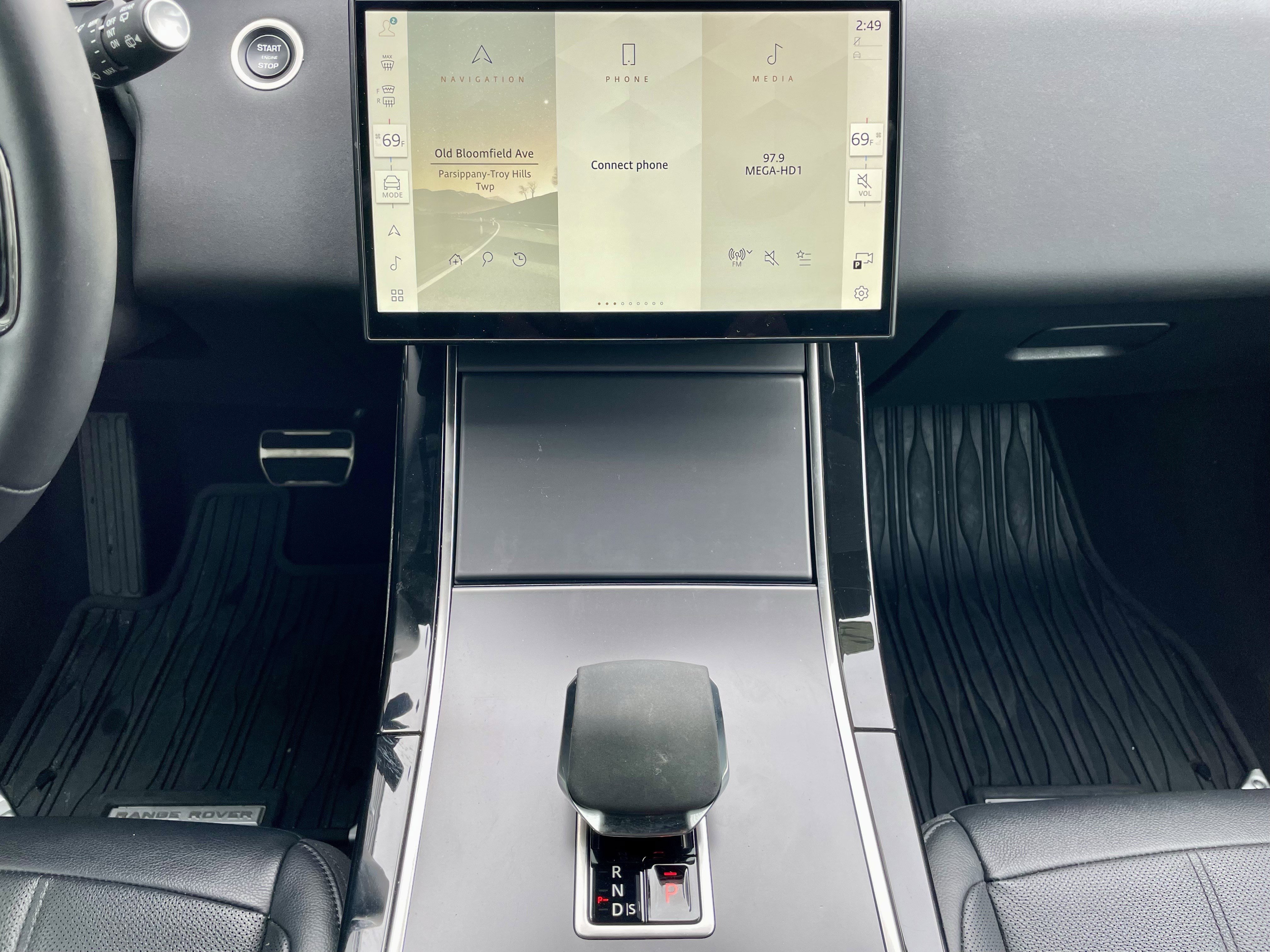 Certified 2024 Land Rover Range Rover Evoque Dynamic SE image 19