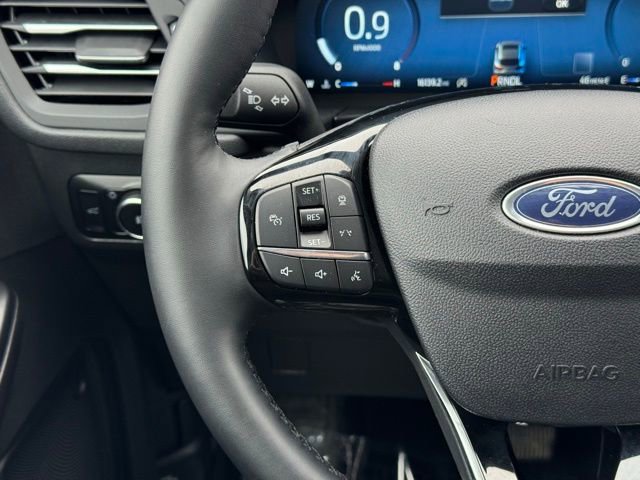 Certified 2025 Ford Escape Platinum AWD/4WD image 23