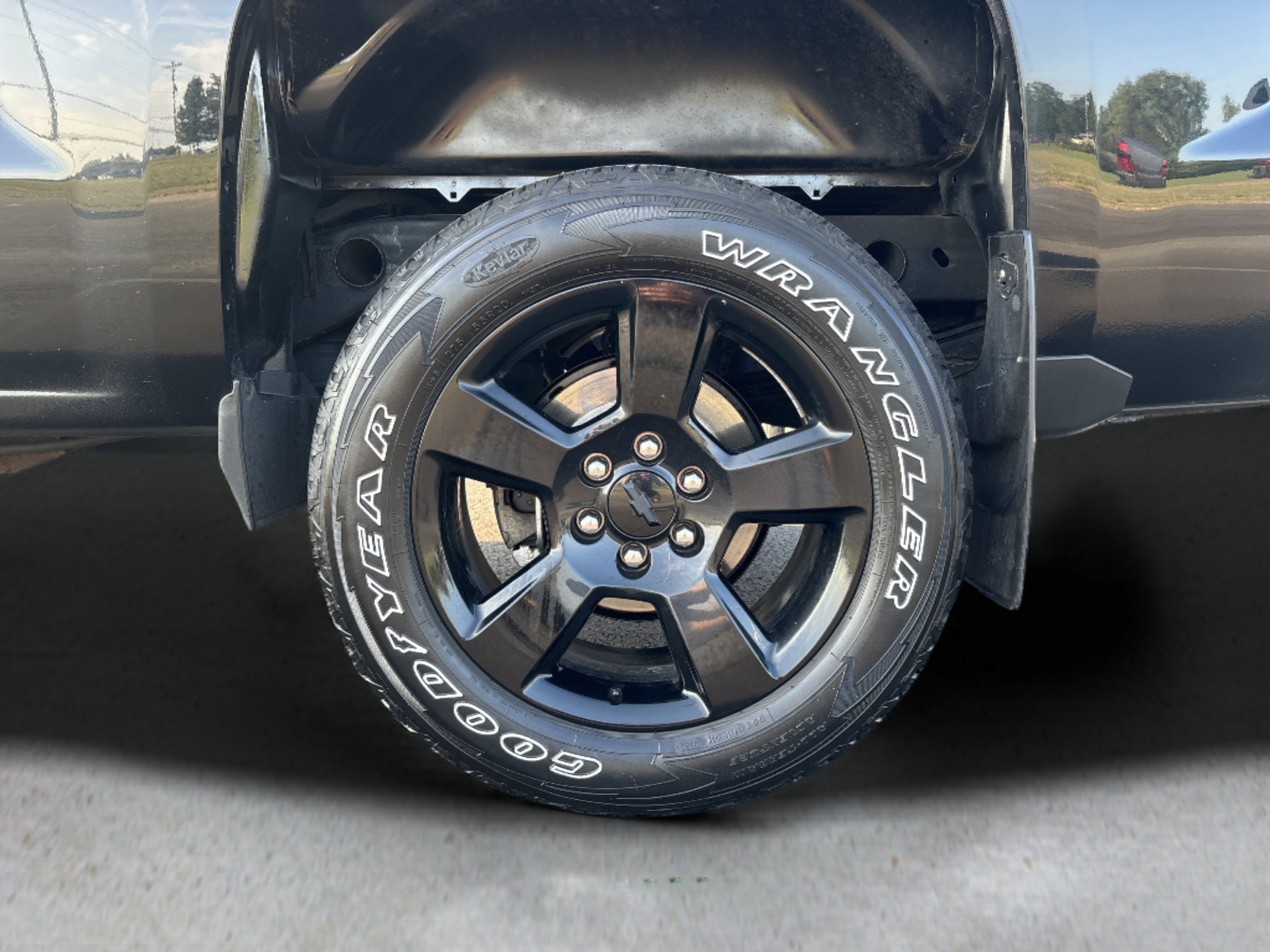 Used 2015 Chevrolet Silverado 1500 W/T w/ Black Out Edition RWD image 12