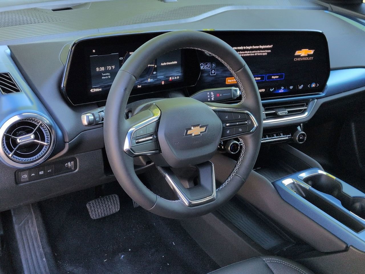 New 2026 Chevrolet Equinox EV LT FWD image 9