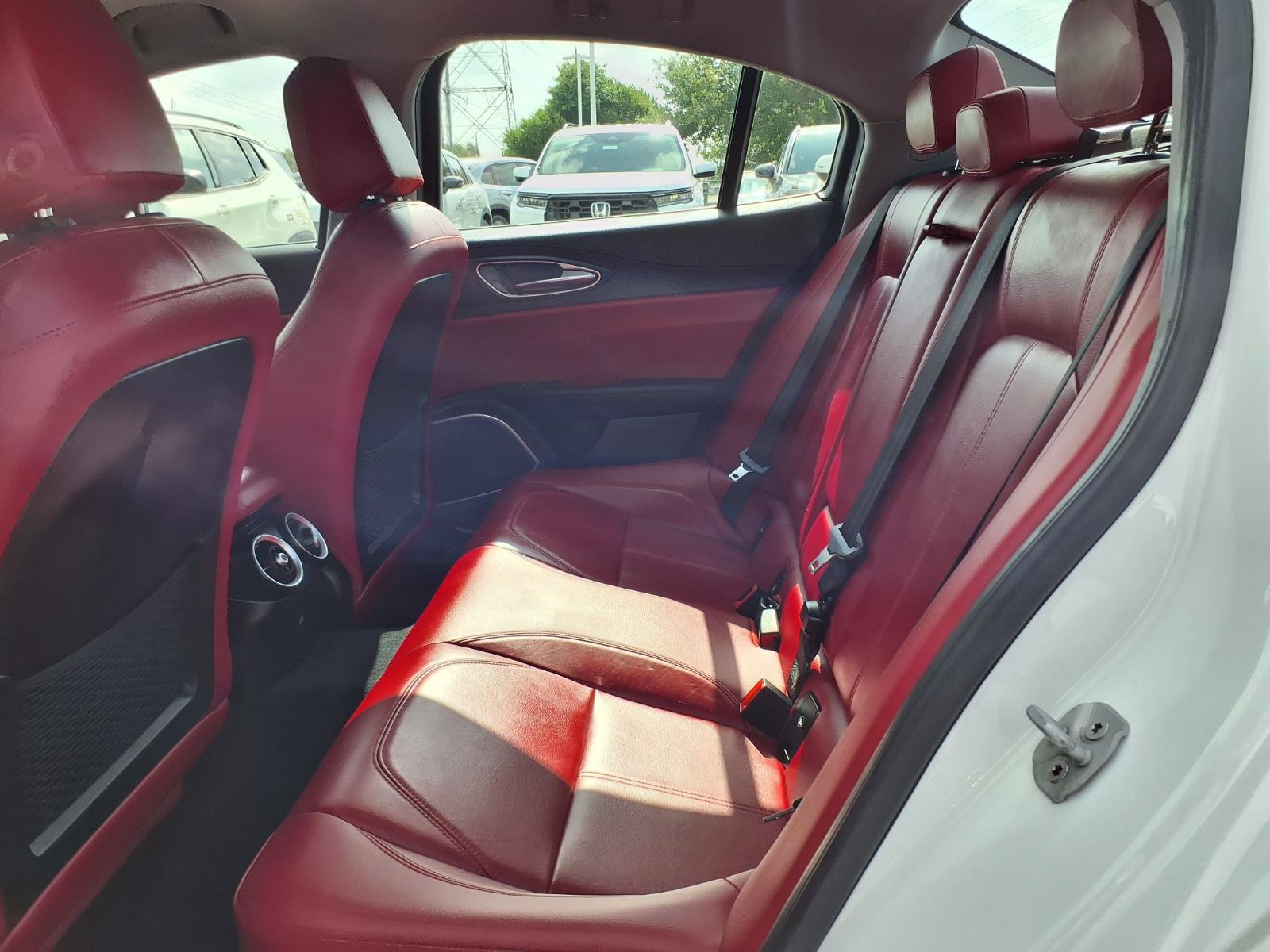 Used 2021 Alfa Romeo Giulia Sprint RWD image 19