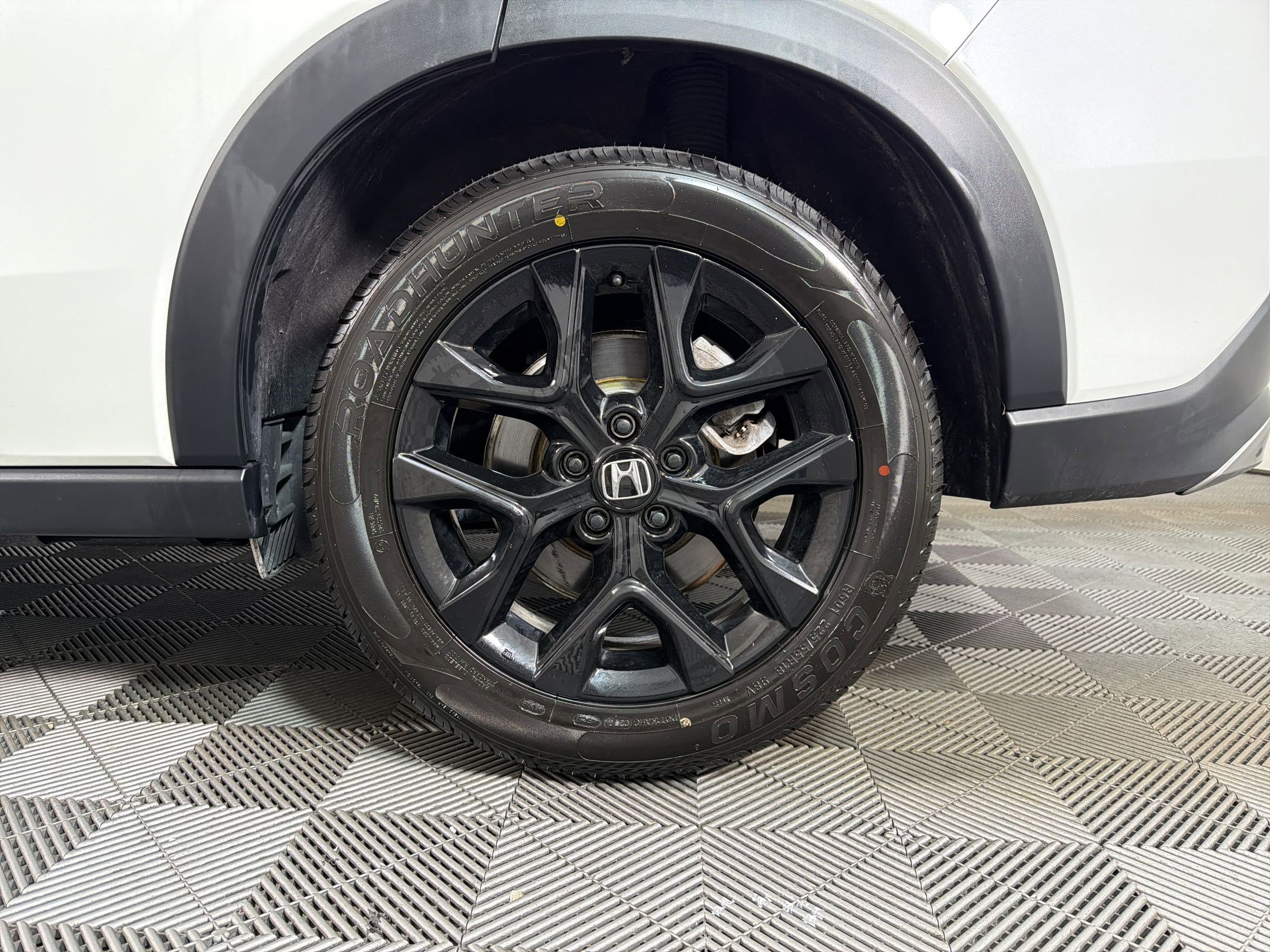Used 2023 Honda HR-V Sport image 10