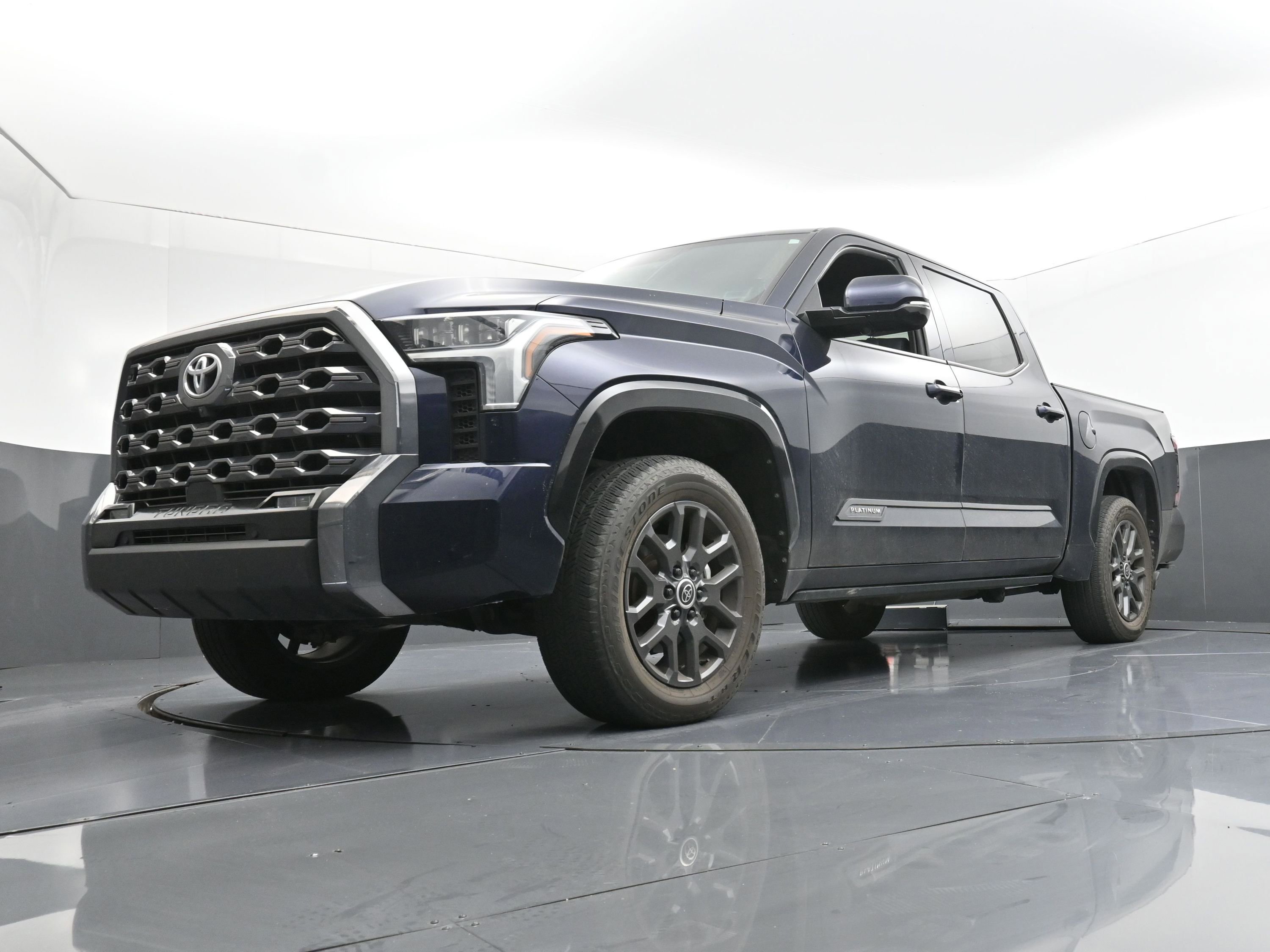 Used 2024 Toyota Tundra Platinum image 22
