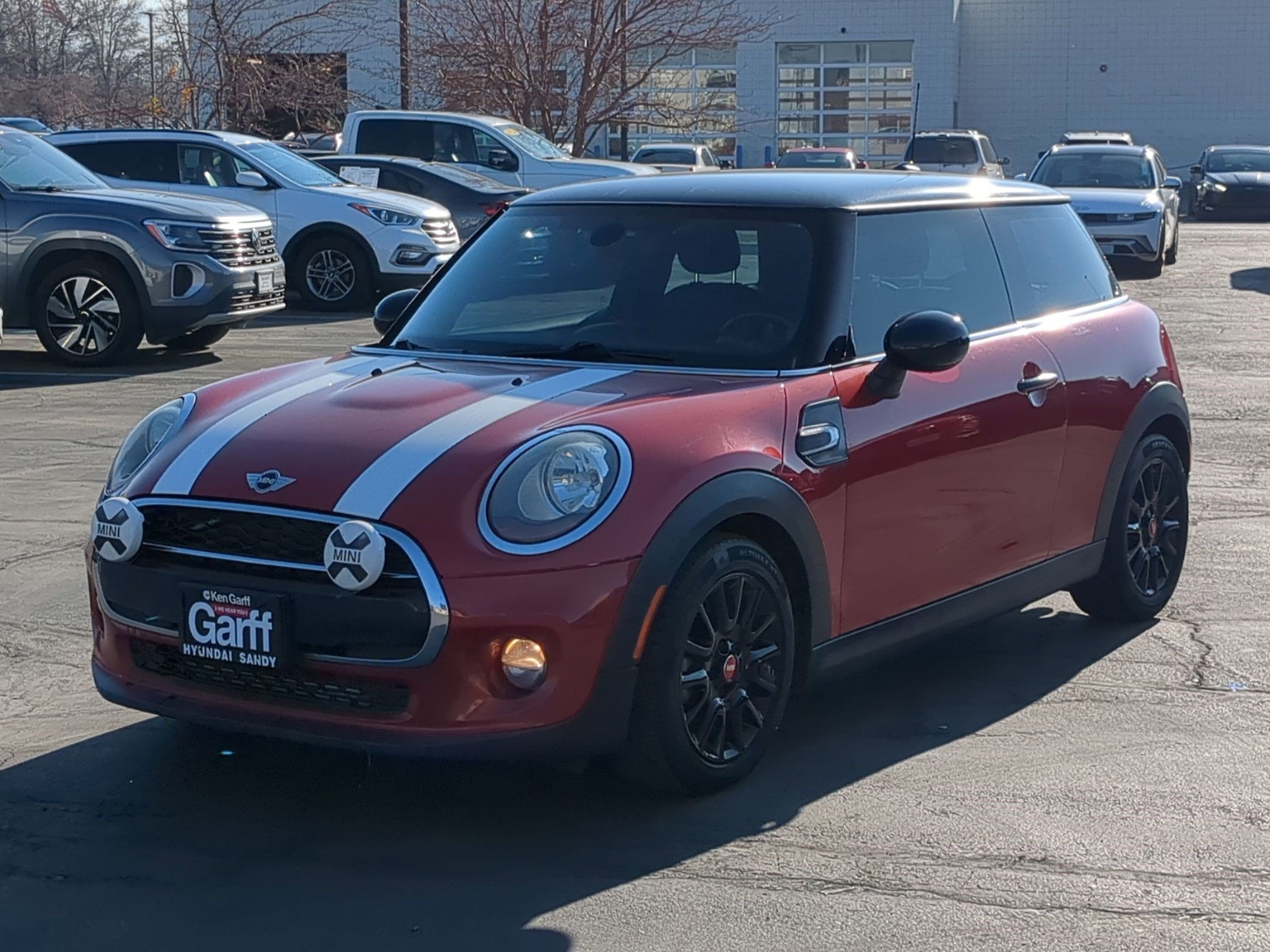 Used 2015 MINI Cooper 2-Door Hardtop image 10