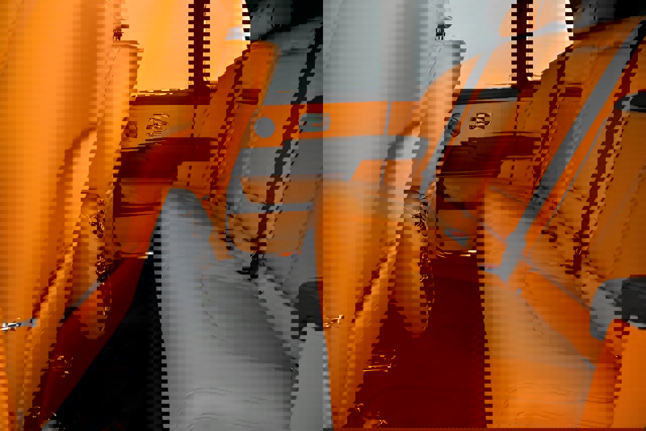 Used 2025 Rolls-Royce Cullinan image 25