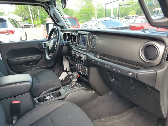 Used 2022 Jeep Wrangler Unlimited Sport AWD/4WD image 33