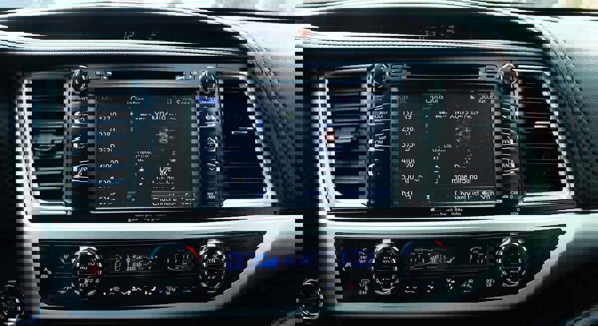 Used 2019 Toyota Highlander XLE image 48