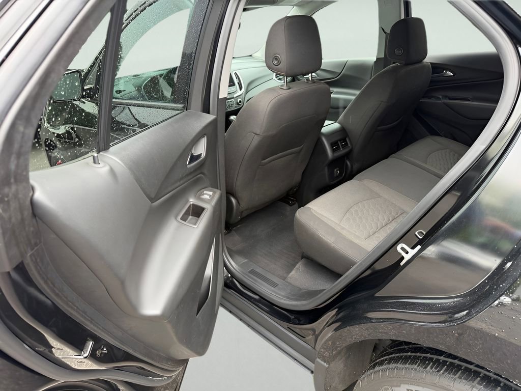 Used 2020 Chevrolet Equinox LT FWD image 30