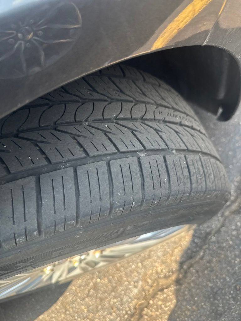 Used 2016 Ford Fusion SE w/ Equipment Group 502A FWD image 5