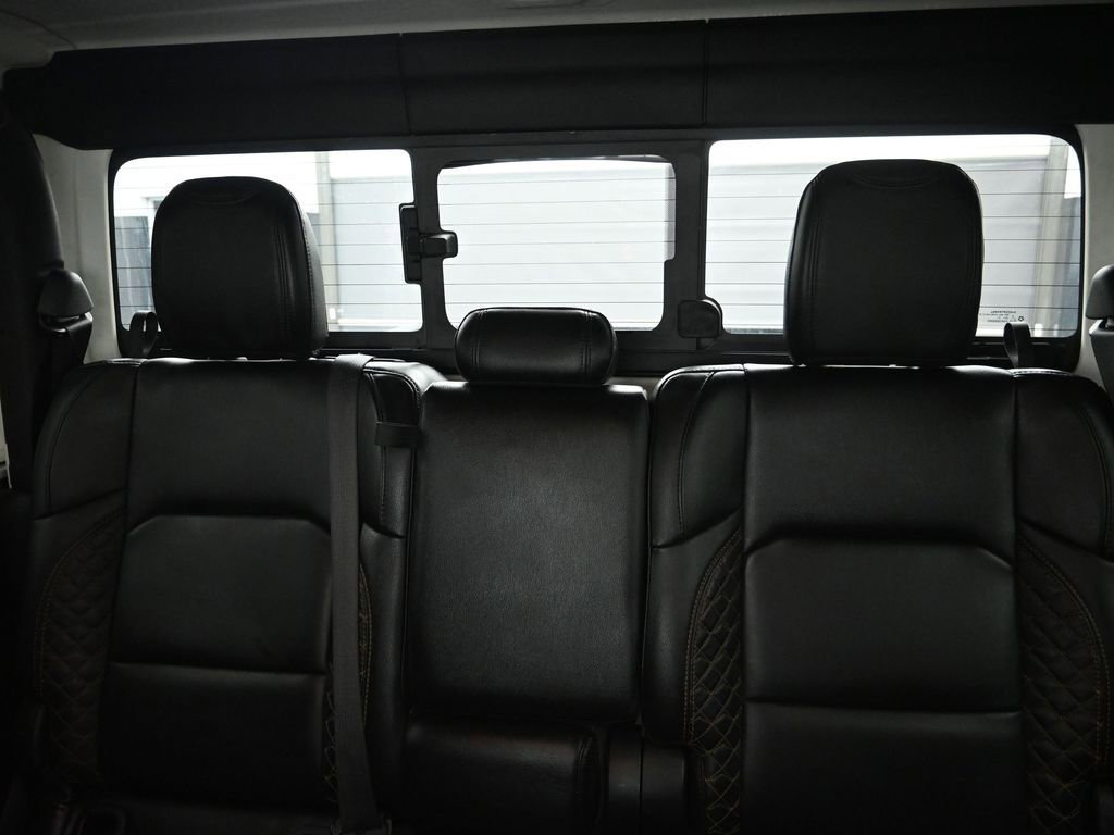 Used 2021 Jeep Gladiator Overland image 16