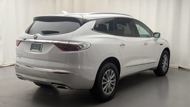 Certified 2024 Buick Enclave Essence FWD image 6