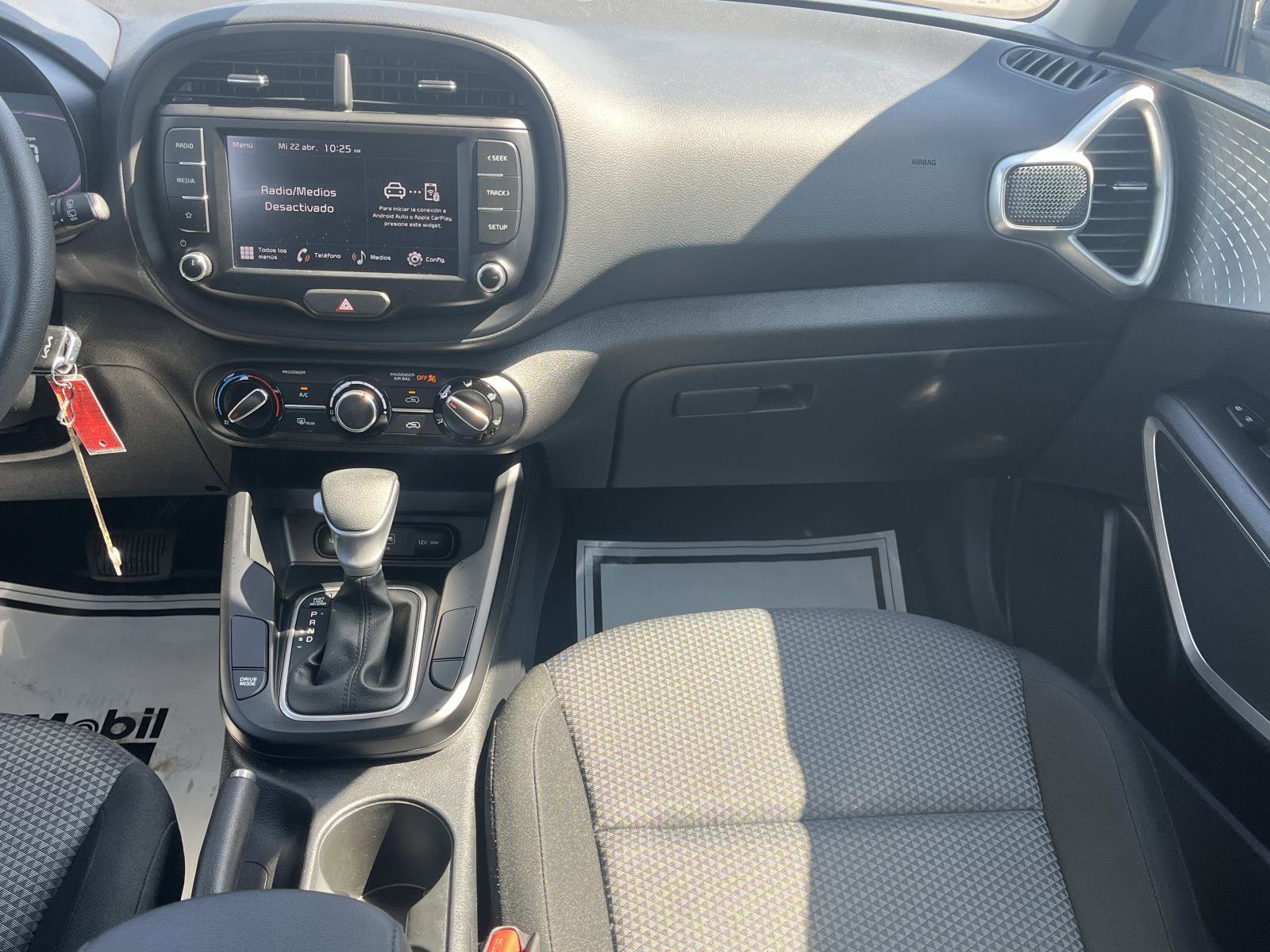 Used 2023 Kia Soul LX FWD image 13