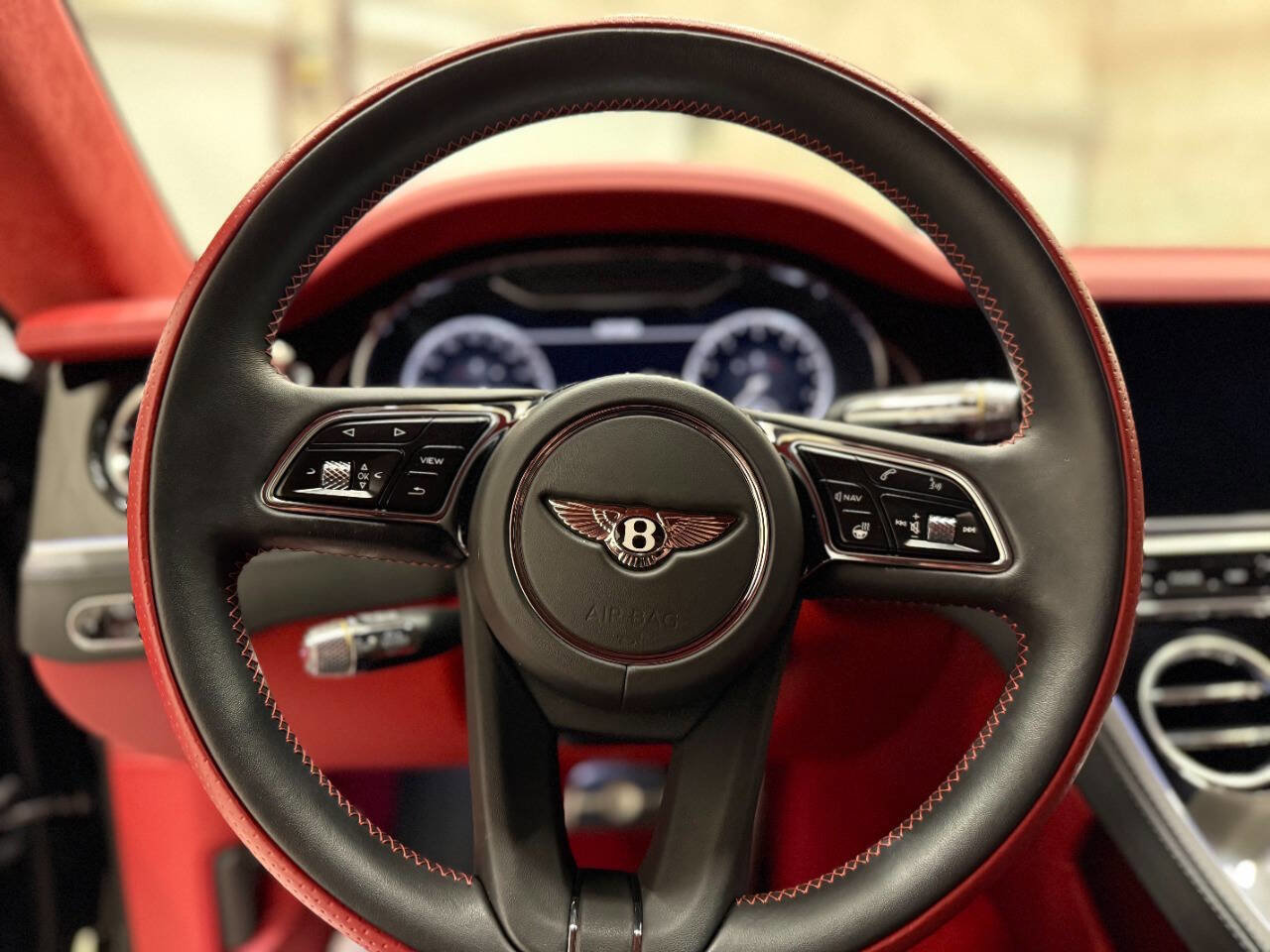 Used 2021 Bentley Continental GT image 28