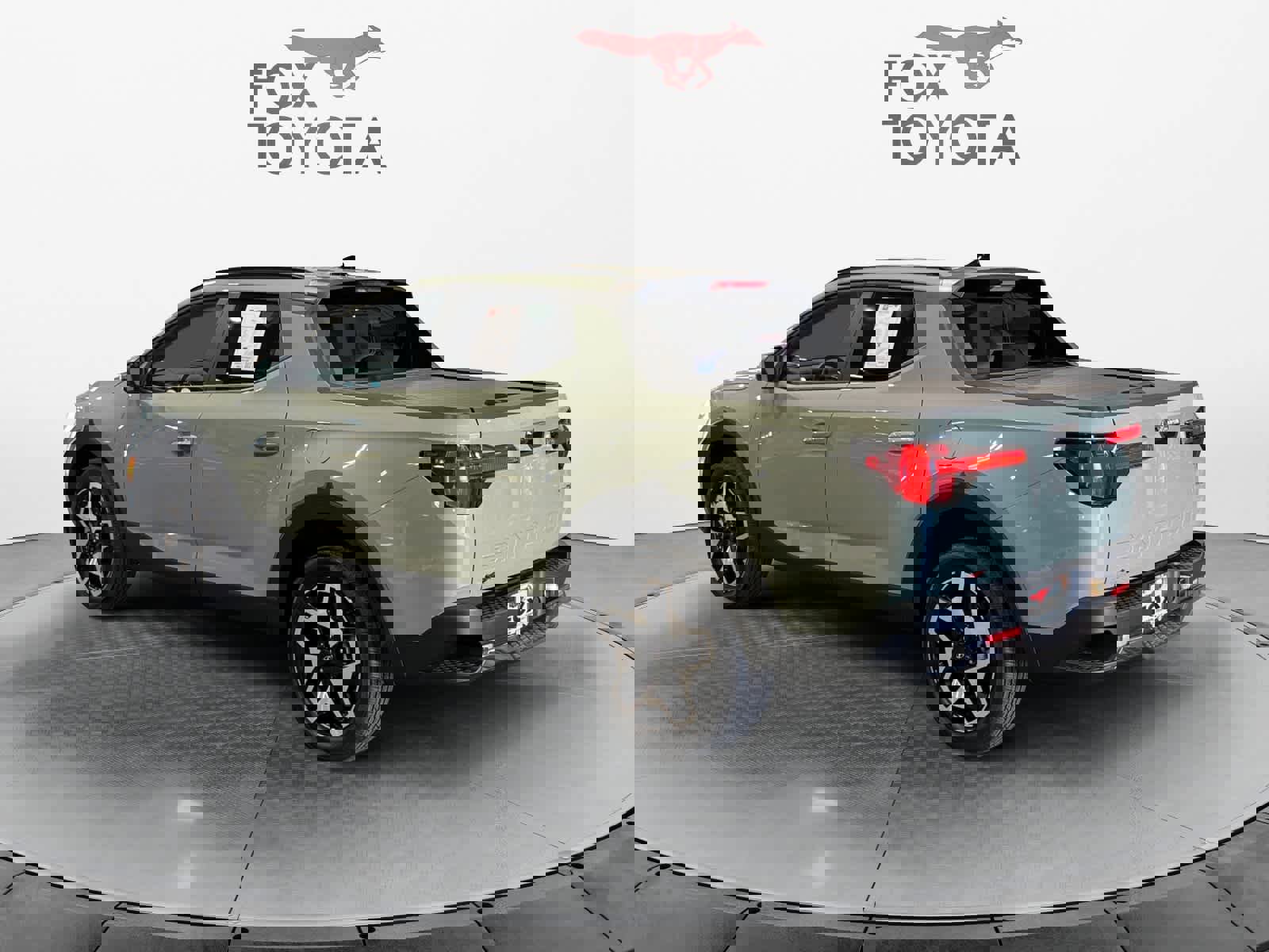 Used 2024 Hyundai Santa Cruz Limited image 4