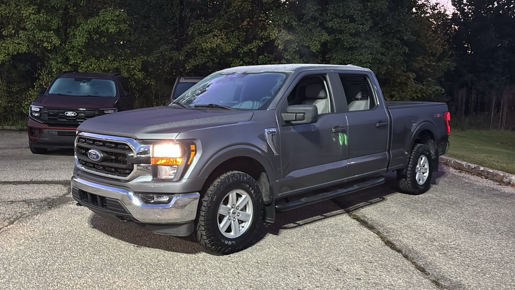 Used 2023 Ford F150 XLT w/ Trailer Tow Package AWD/4WD image 3