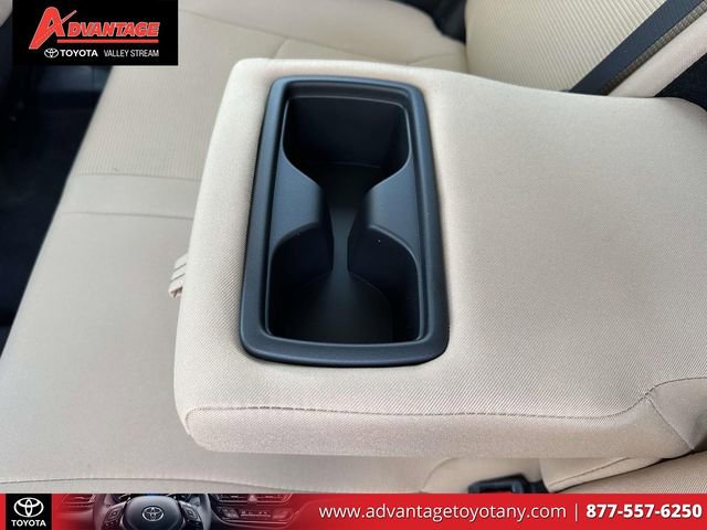 Certified 2024 Toyota RAV4 LE AWD/4WD image 16