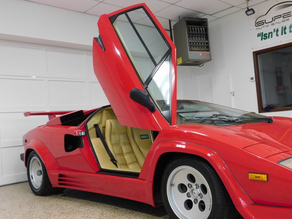Used 1986 Lamborghini Countach Coupe image 16