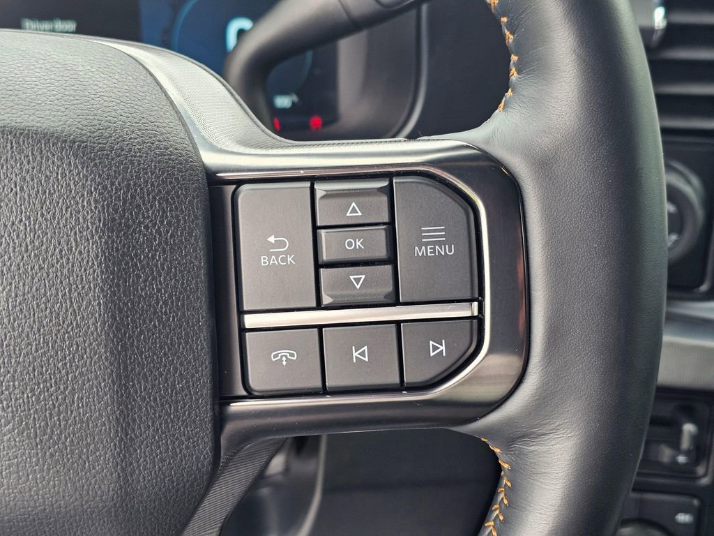 Used 2023 Ford F250 Platinum AWD/4WD image 26