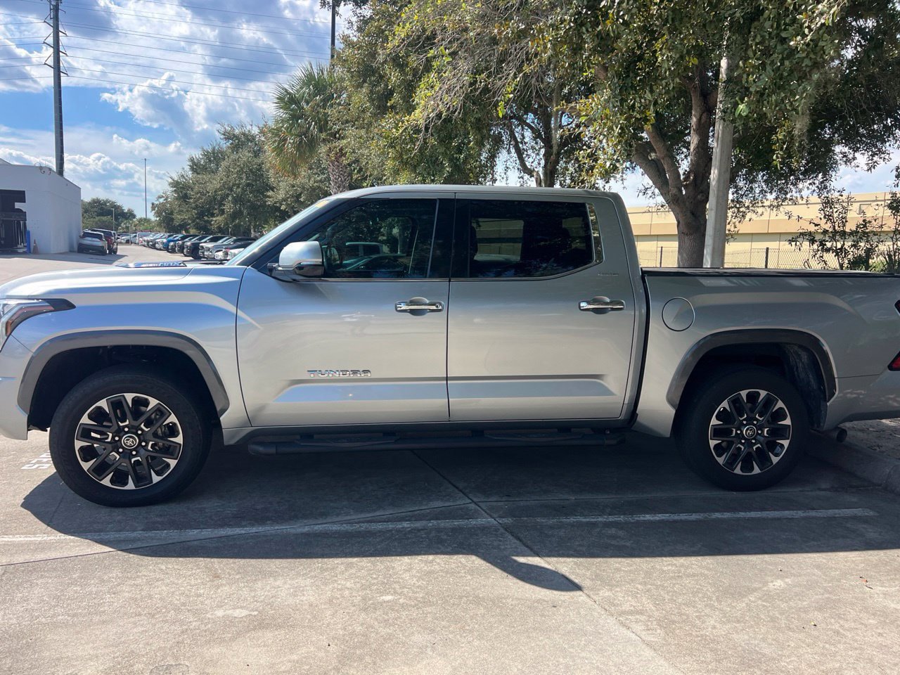 Used 2023 Toyota Tundra Limited AWD/4WD image 2