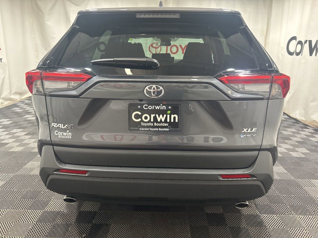 Used 2025 Toyota RAV4 XLE image 7