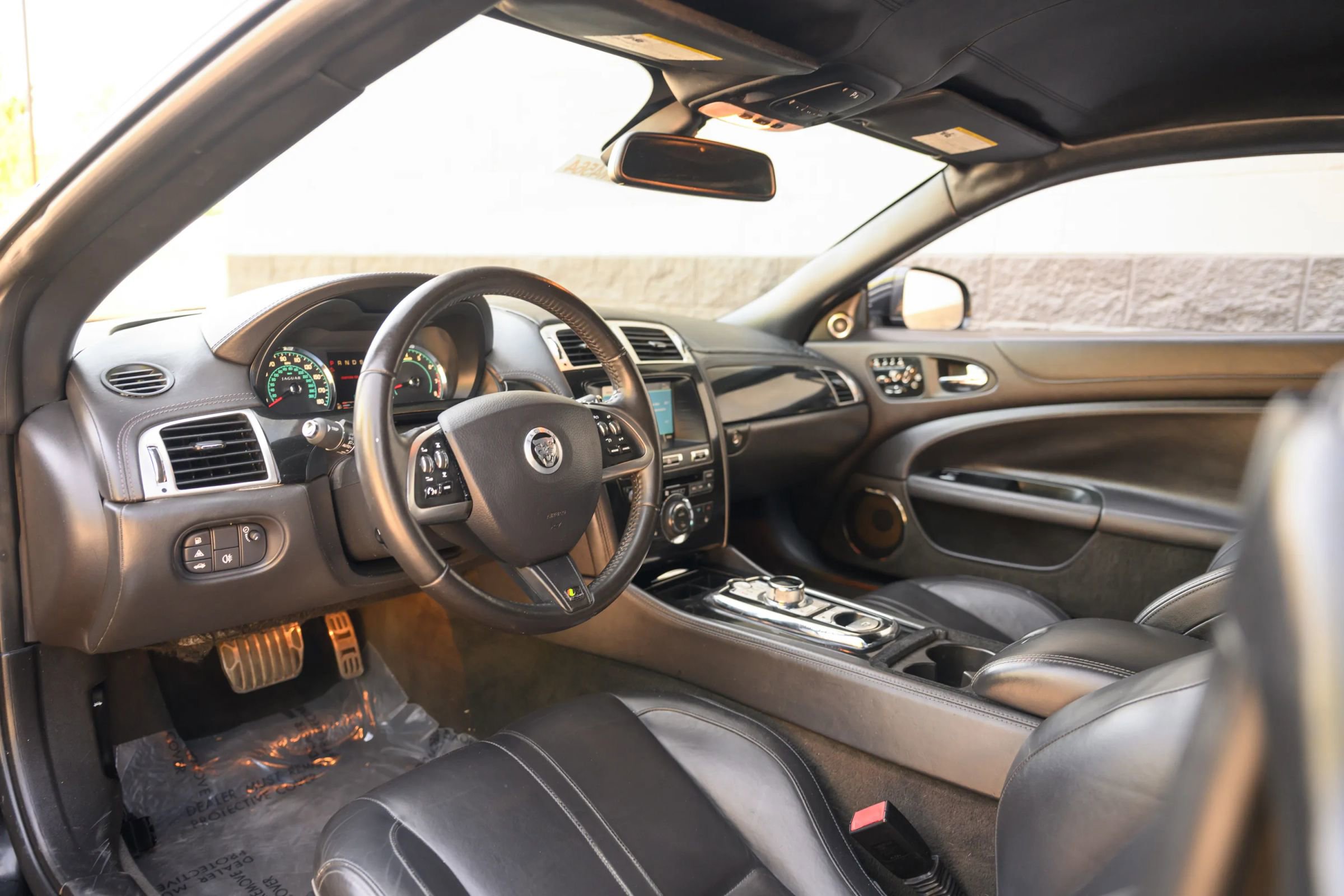 Used 2012 Jaguar XKR R RWD image 21