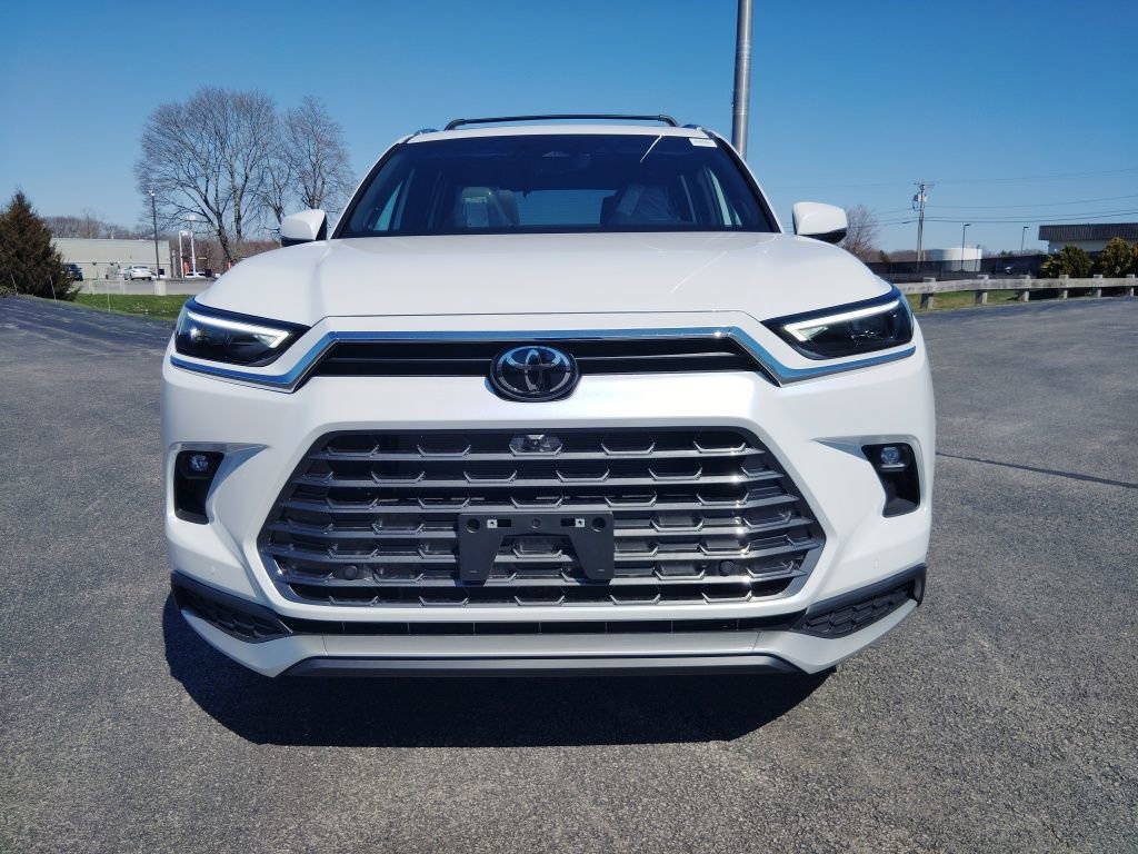 New 2026 Toyota Grand Highlander AWD Hybrid image 17