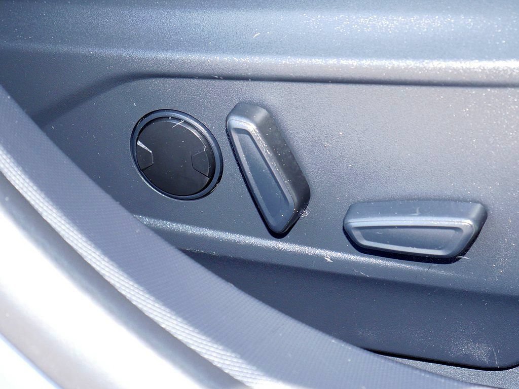 Used 2023 Ford Mustang Mach-E Premium AWD/4WD image 57