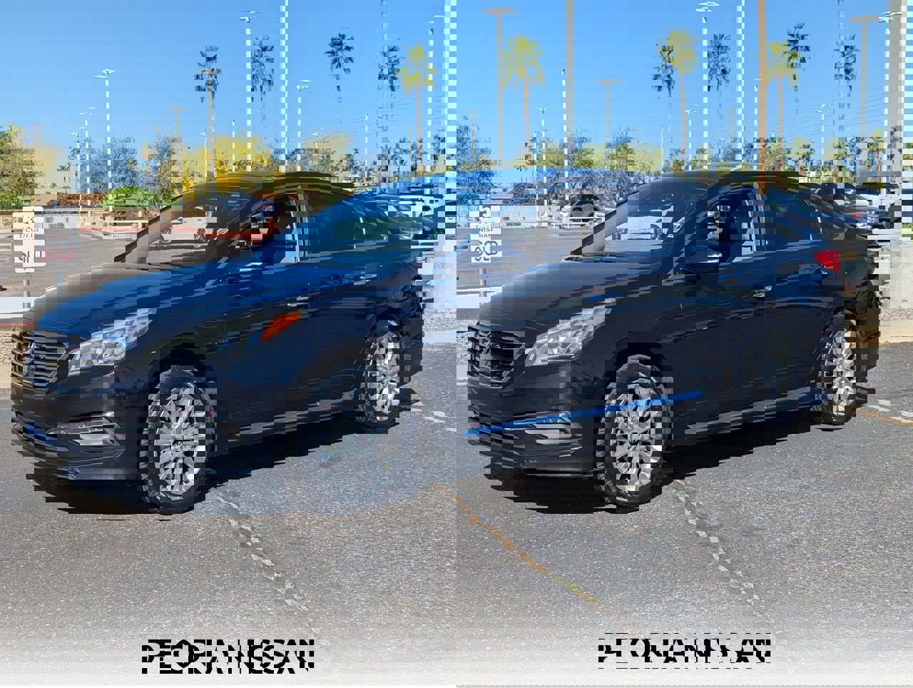 Used 2015 Hyundai Sonata Limited w/ Option Group 06