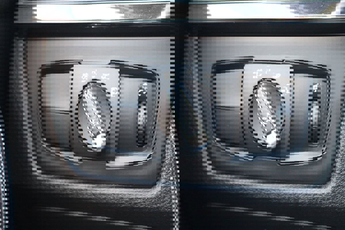 Used 2015 BMW M3 Sedan RWD image 32