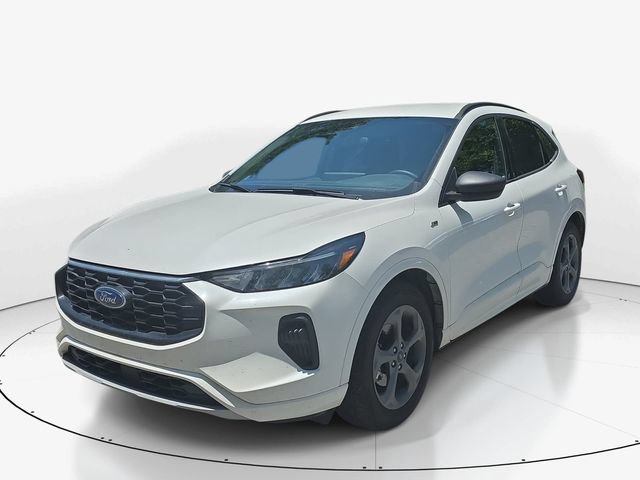Used 2024 Ford Escape ST-Line w/ Tech Pack #1 FWD image 10