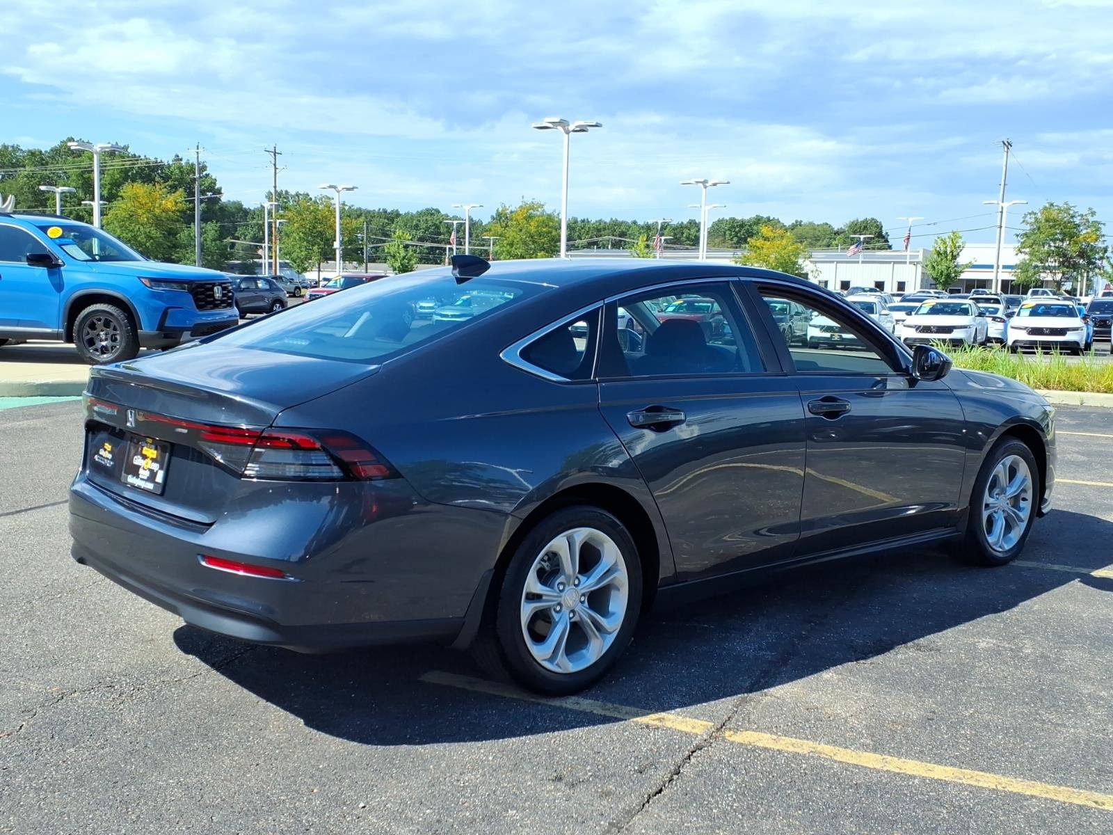 Certified 2023 Honda Accord LX image 10