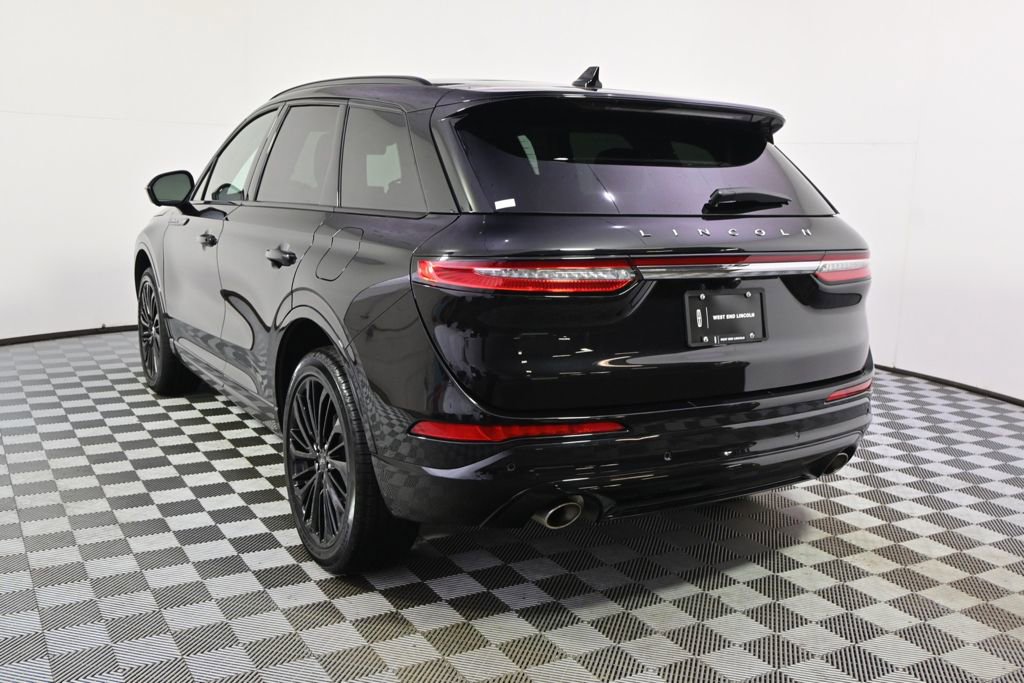 New 2026 Lincoln Corsair Reserve w/ Jet Appearance Package AWD/4WD image 4