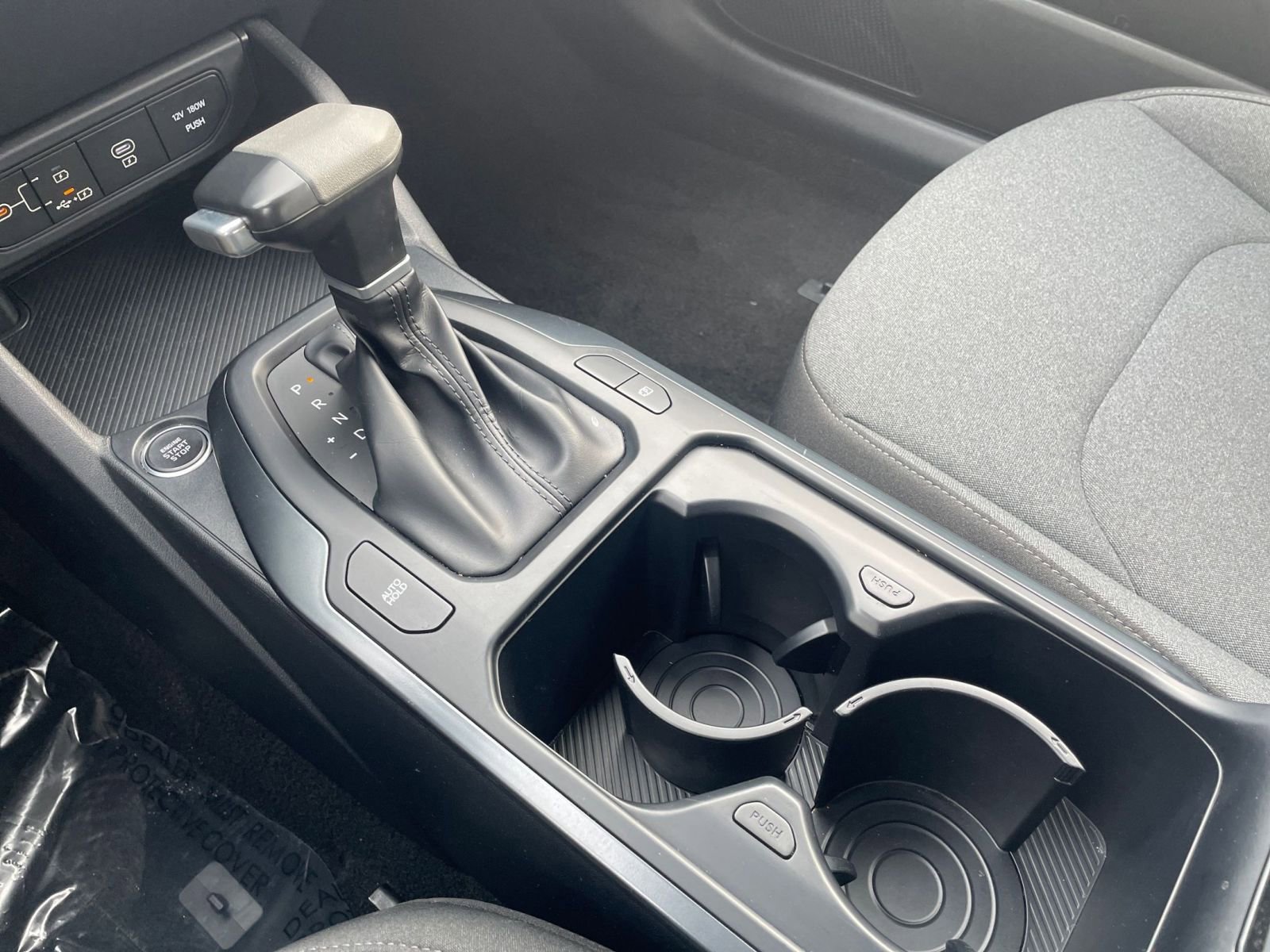 Used 2025 Kia K4 LXS image 41