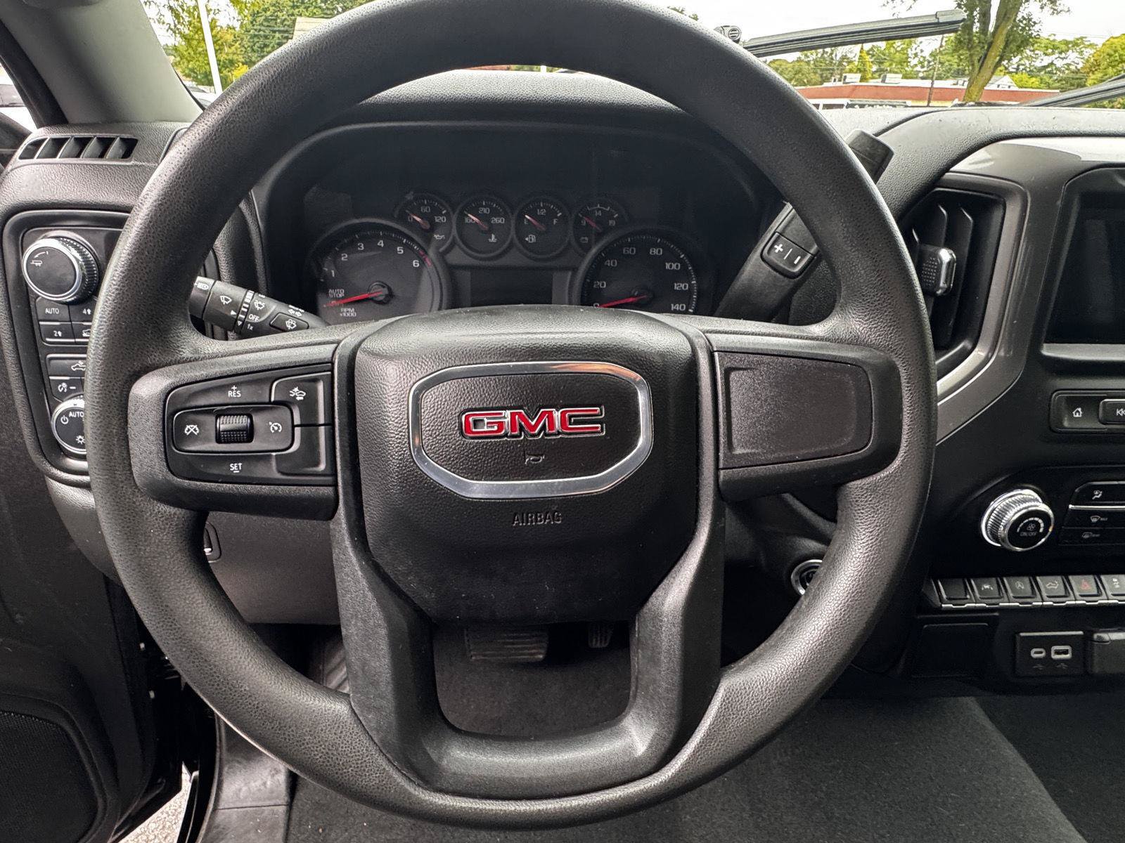 Certified 2023 GMC Sierra 1500 Pro w/ Graphite Edition AWD/4WD image 17