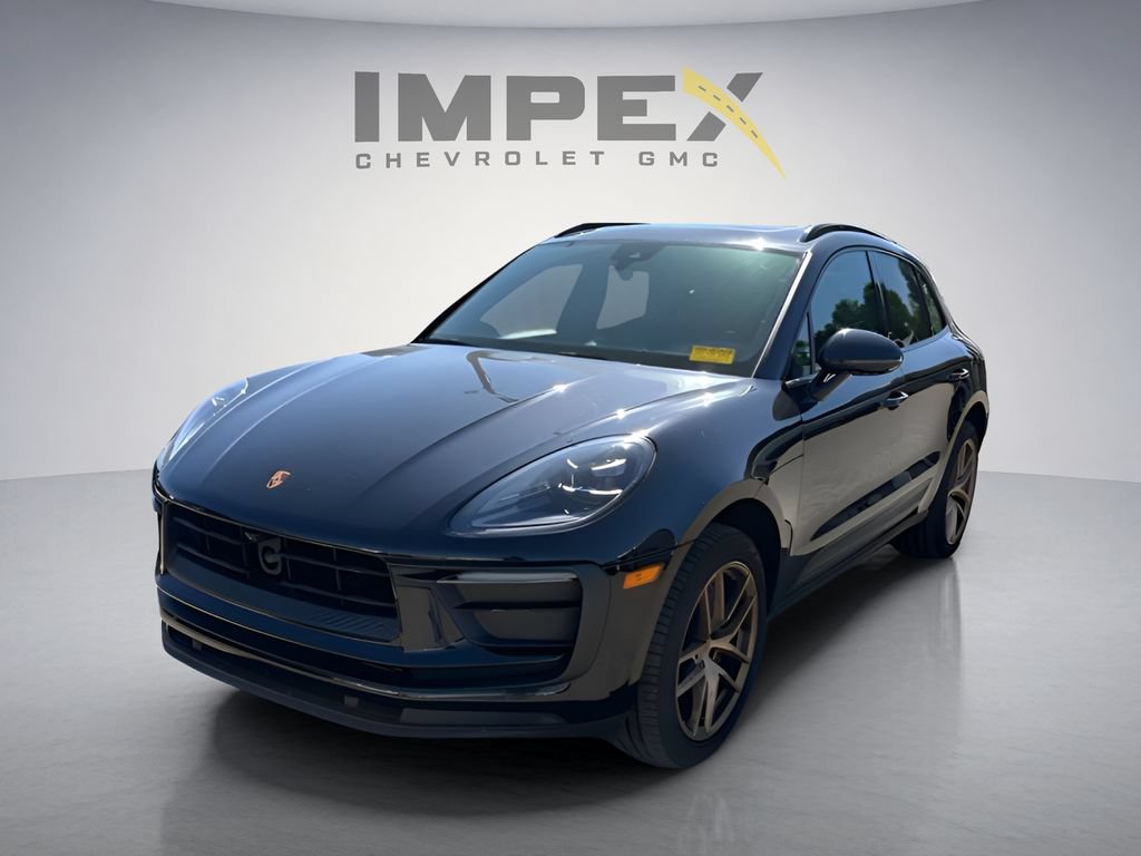 Used 2023 Porsche Macan Turbo AWD/4WD image 20