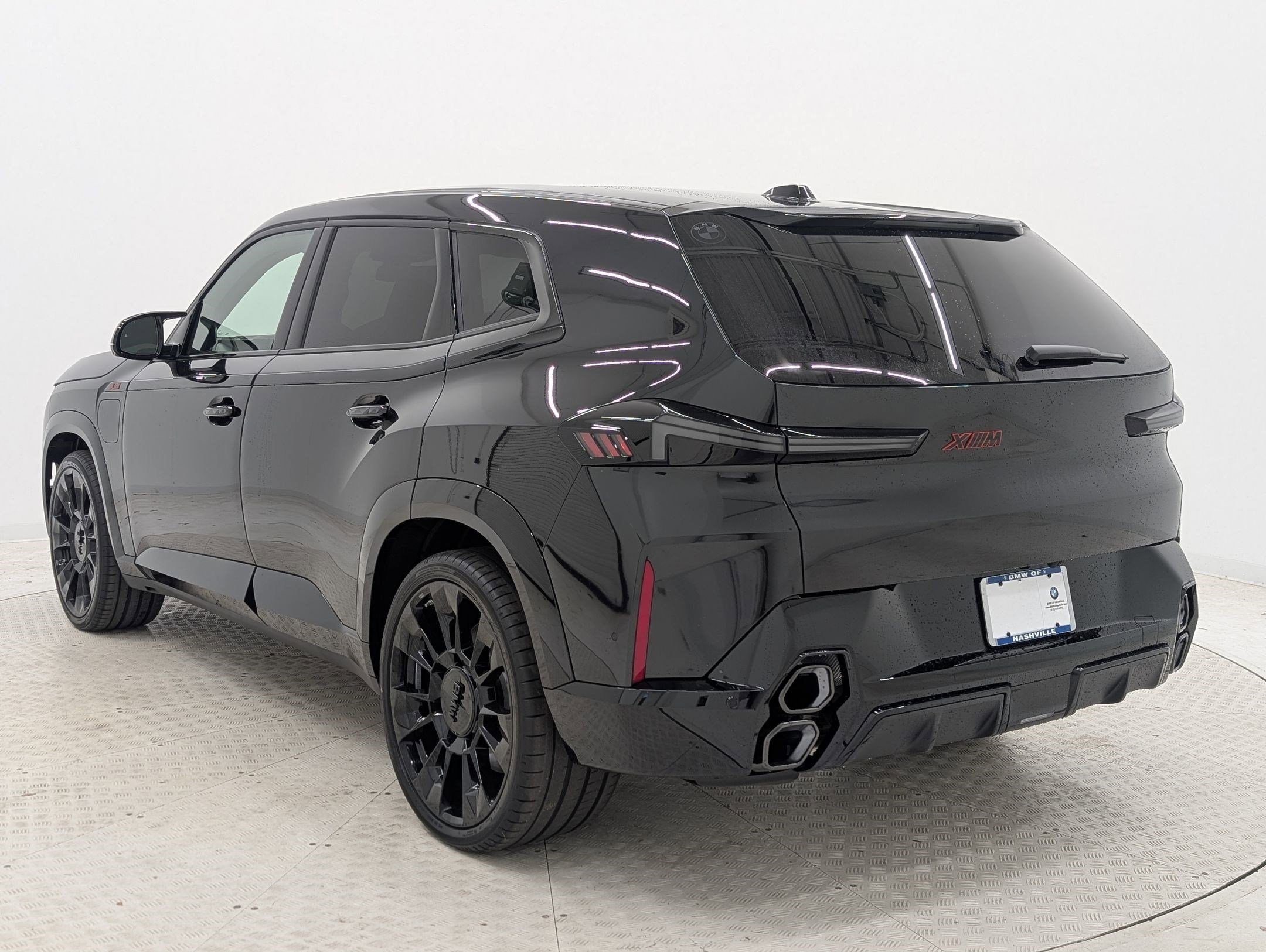 New 2026 BMW XM Label Red image 3