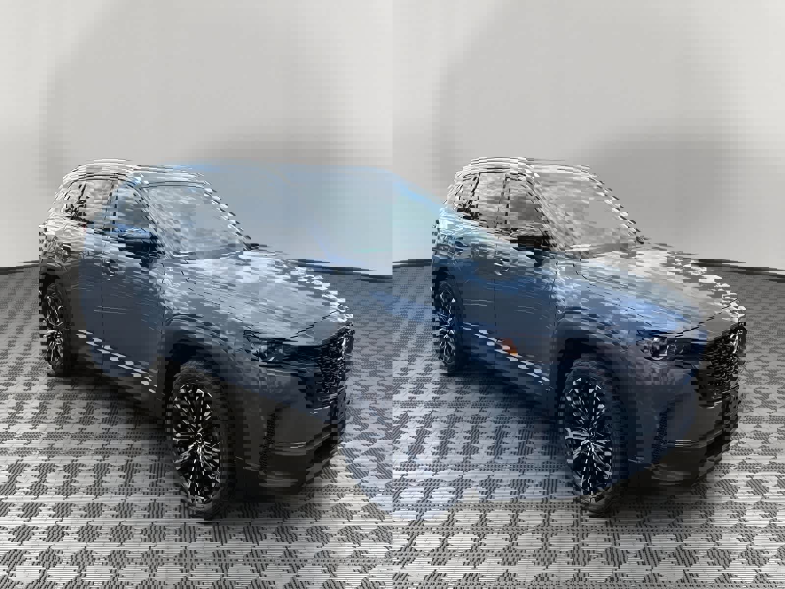 Used 2023 MAZDA CX-50 AWD 2.5 S w/ Premium Plus Pkg image 3