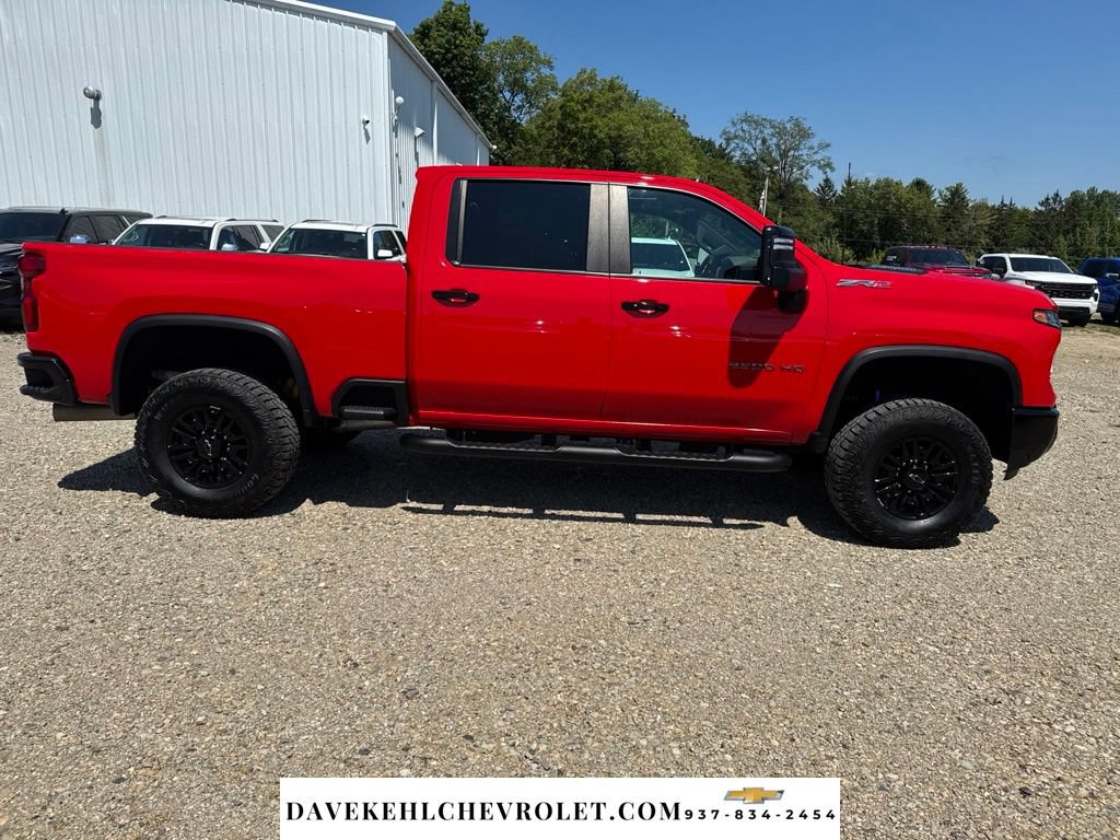 Used 2024 Chevrolet Silverado 2500 ZR2 w/ Technology Package AWD/4WD image 7
