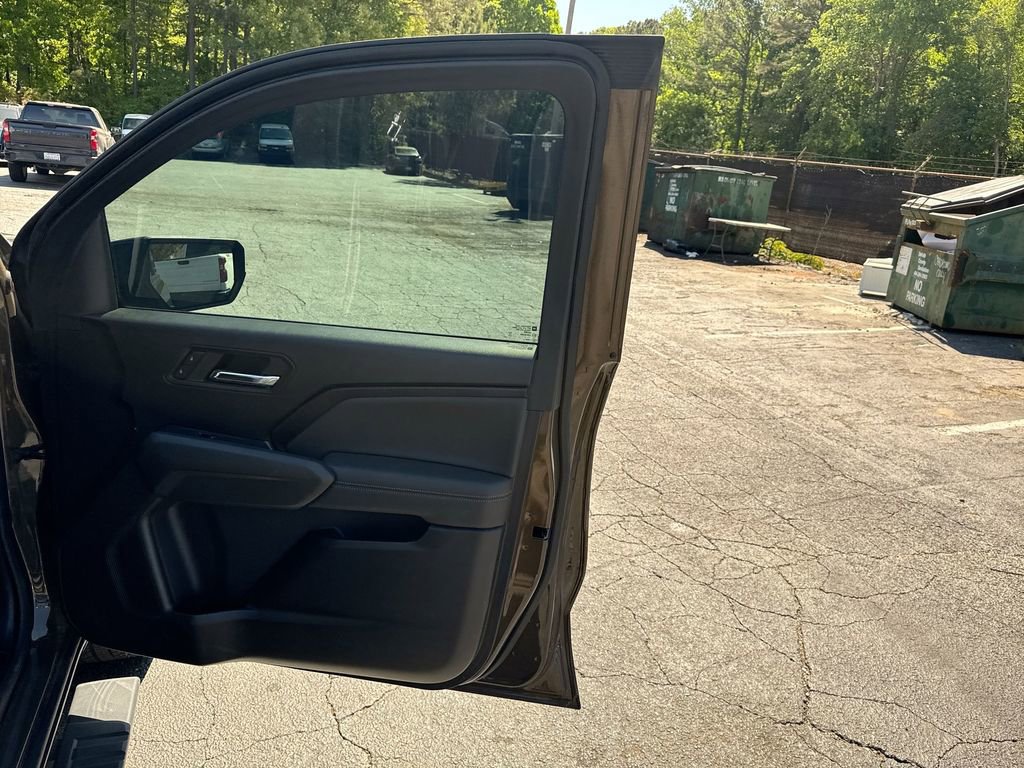 Used 2023 Chevrolet Colorado LT w/ LT Convenience Package image 32