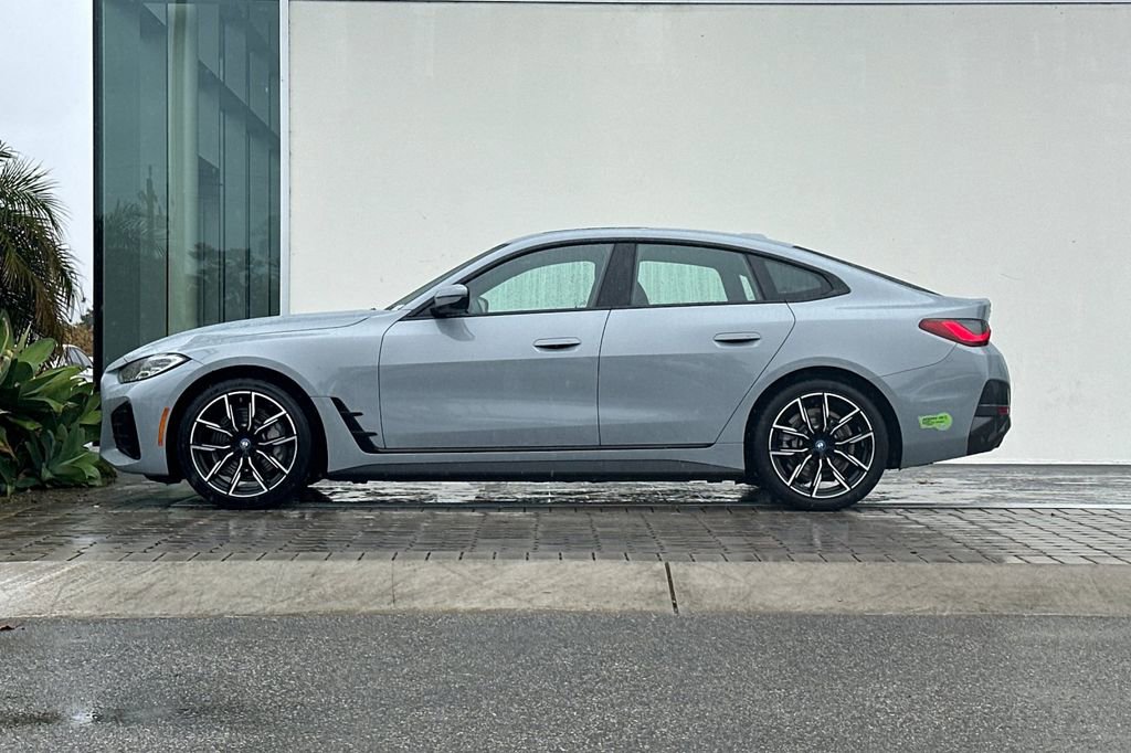 Used 2023 BMW i4 eDrive40 w/ M Sport Package image 6