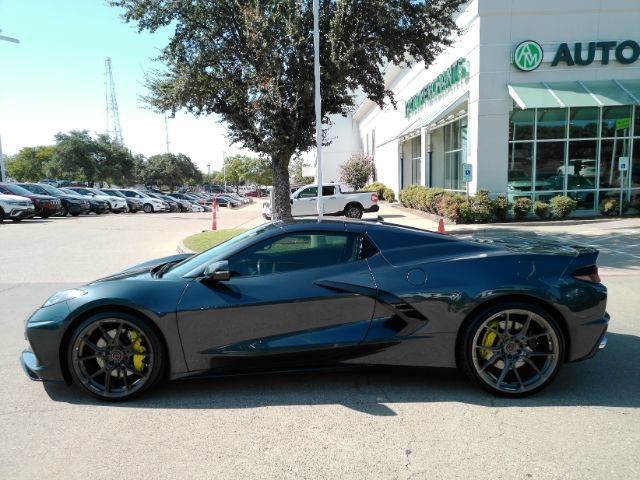 Used 2021 Chevrolet Corvette Stingray Convertible w/ Z51 Performance Package RWD image 19