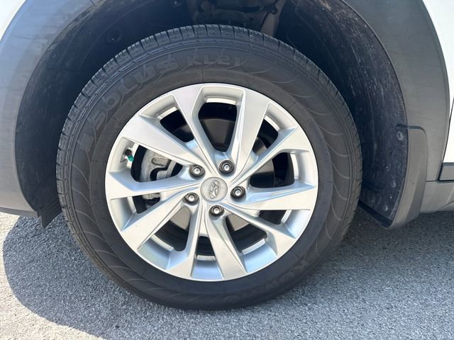 Used 2021 Hyundai Tucson Value w/ Cargo Package image 10