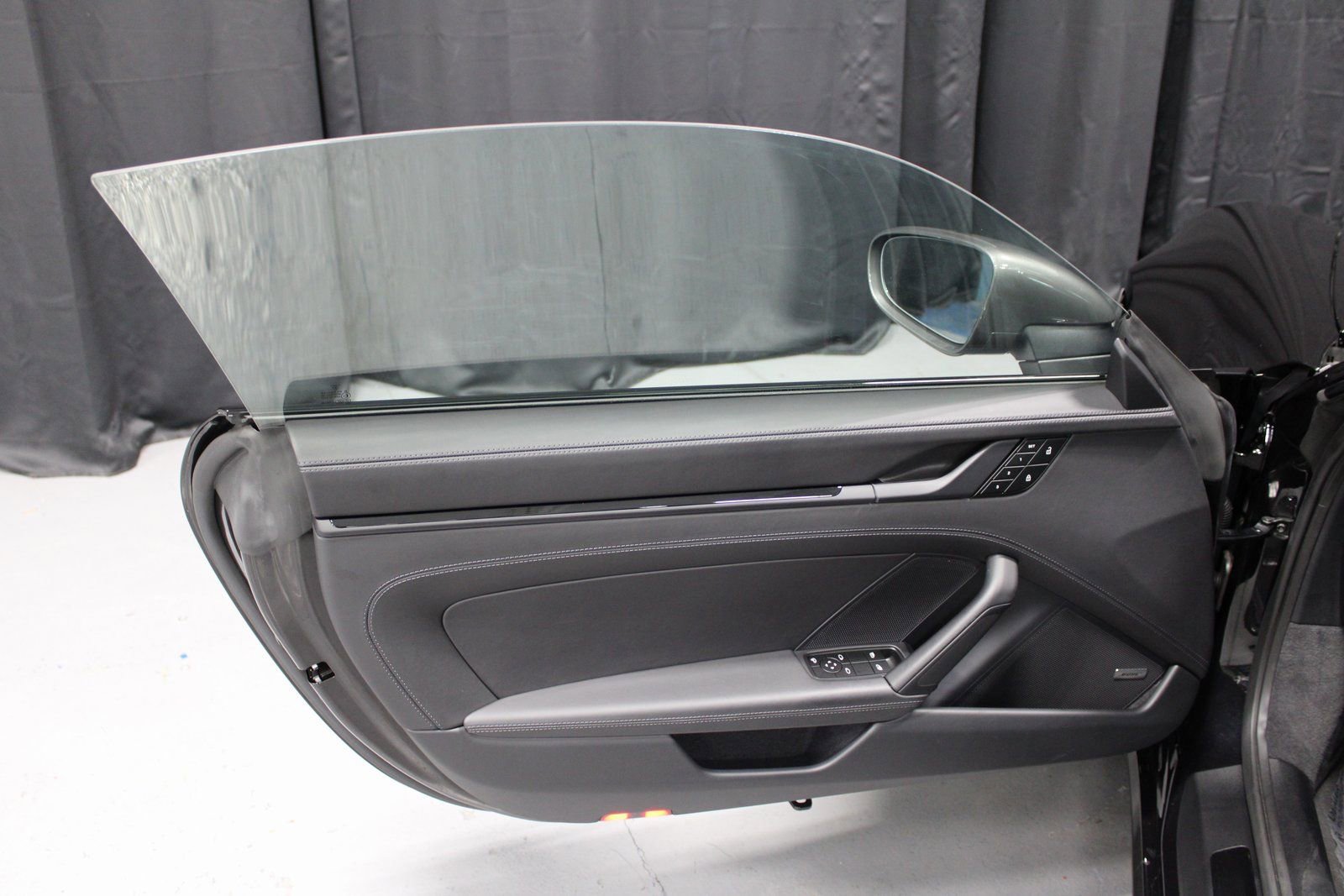 Certified 2024 Porsche 911 Carrera T image 23