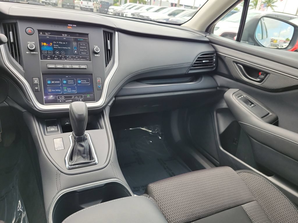 Used 2024 Subaru Outback AWD/4WD image 13