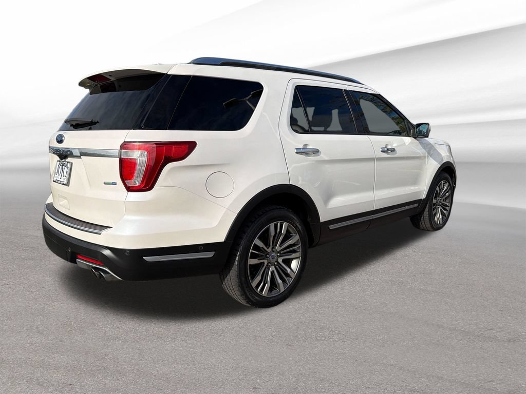 Used 2018 Ford Explorer Platinum AWD/4WD image 5