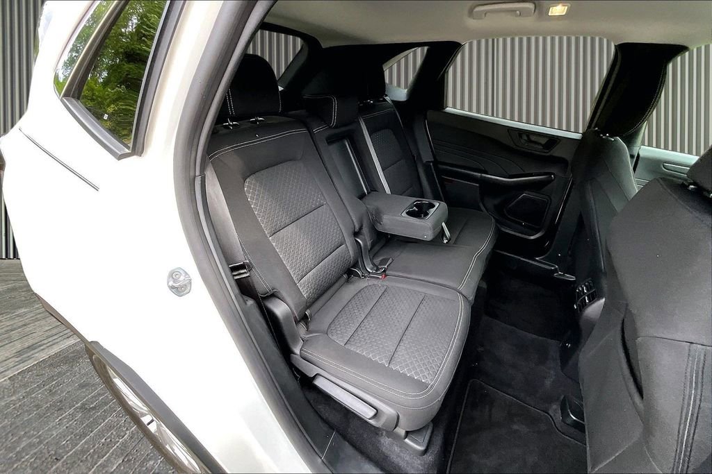 Used 2023 Ford Escape Active AWD/4WD image 28