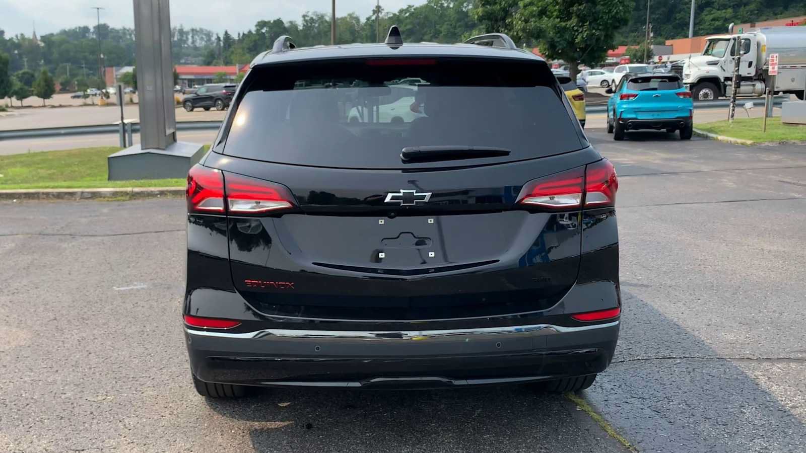Certified 2023 Chevrolet Equinox Premier AWD/4WD image 7