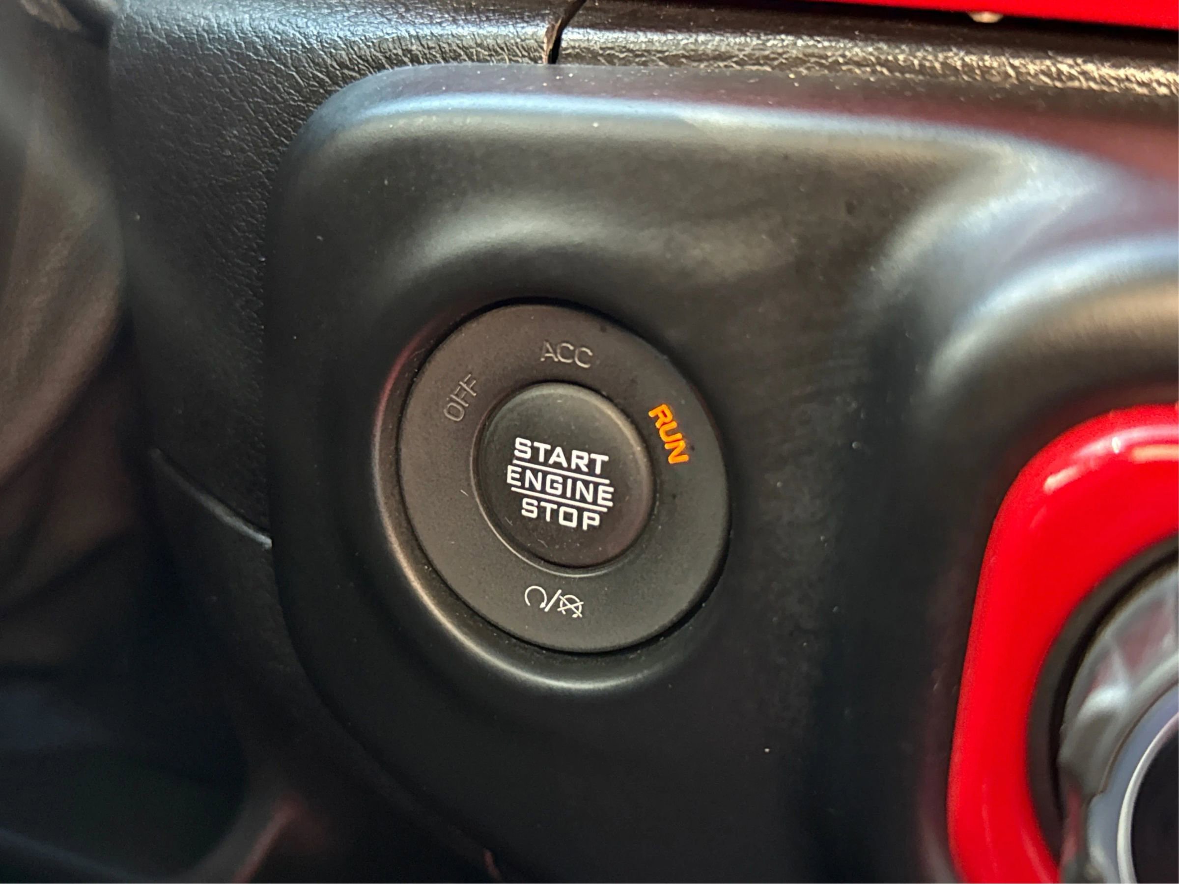 Used 2021 Jeep Gladiator Sport image 33