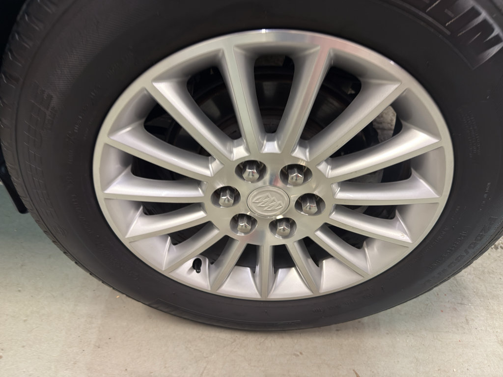 Used 2011 Buick Enclave CXL w/ Trailering Provision Package FWD image 34